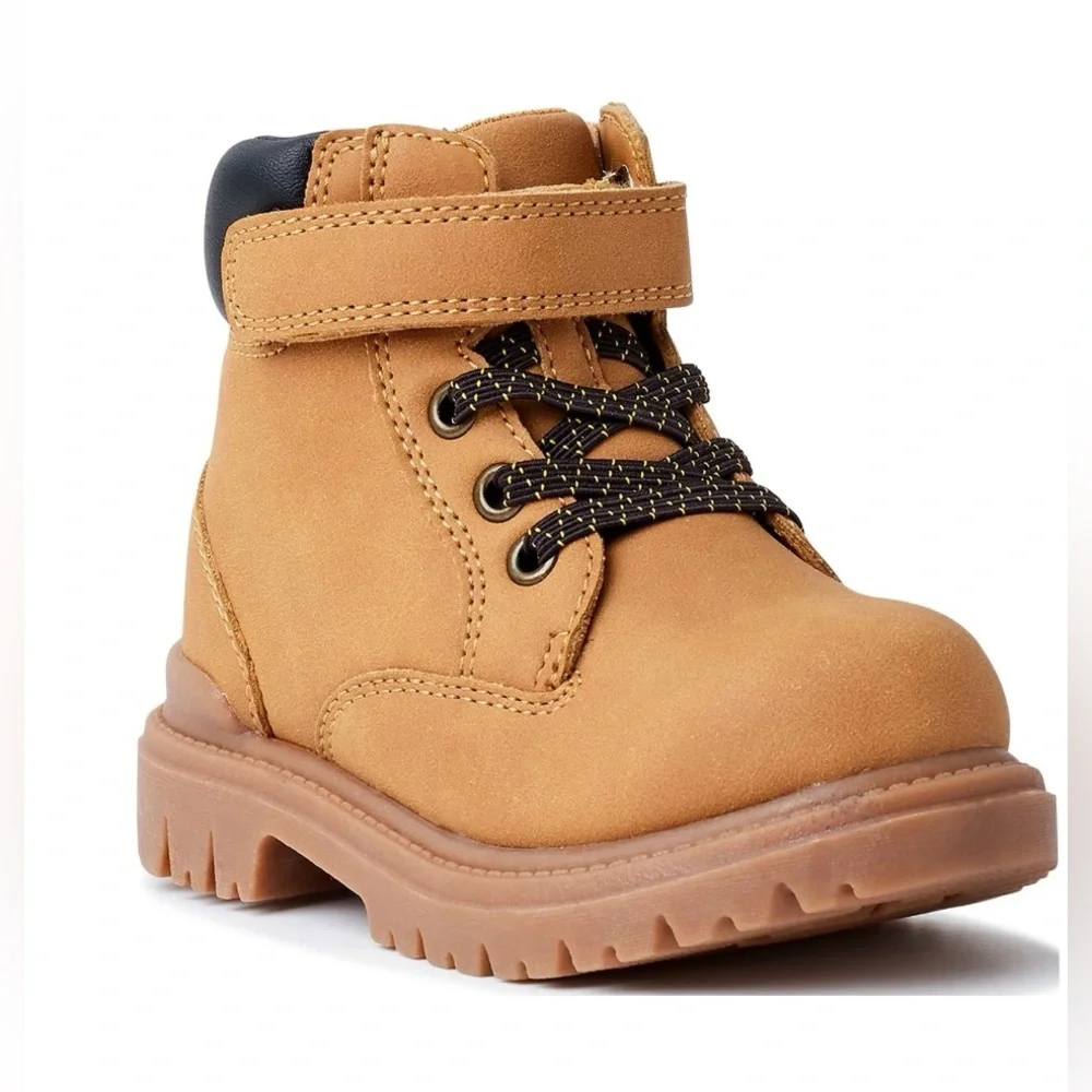 NWT Wonder Nation Tucker Toddler Boys Wheat Hiking Boots Size 8 Memory Foam